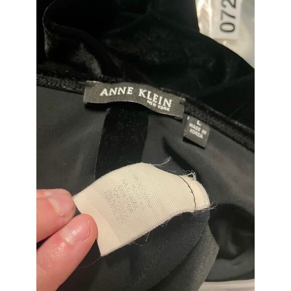 Vintage 90s Anne Klein Boxy Black Velvet Top Size Large - Picture 8 of 8